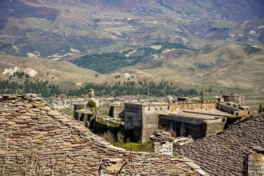 Silver Hill Guesthouse Gjirokastër Екстериор снимка
