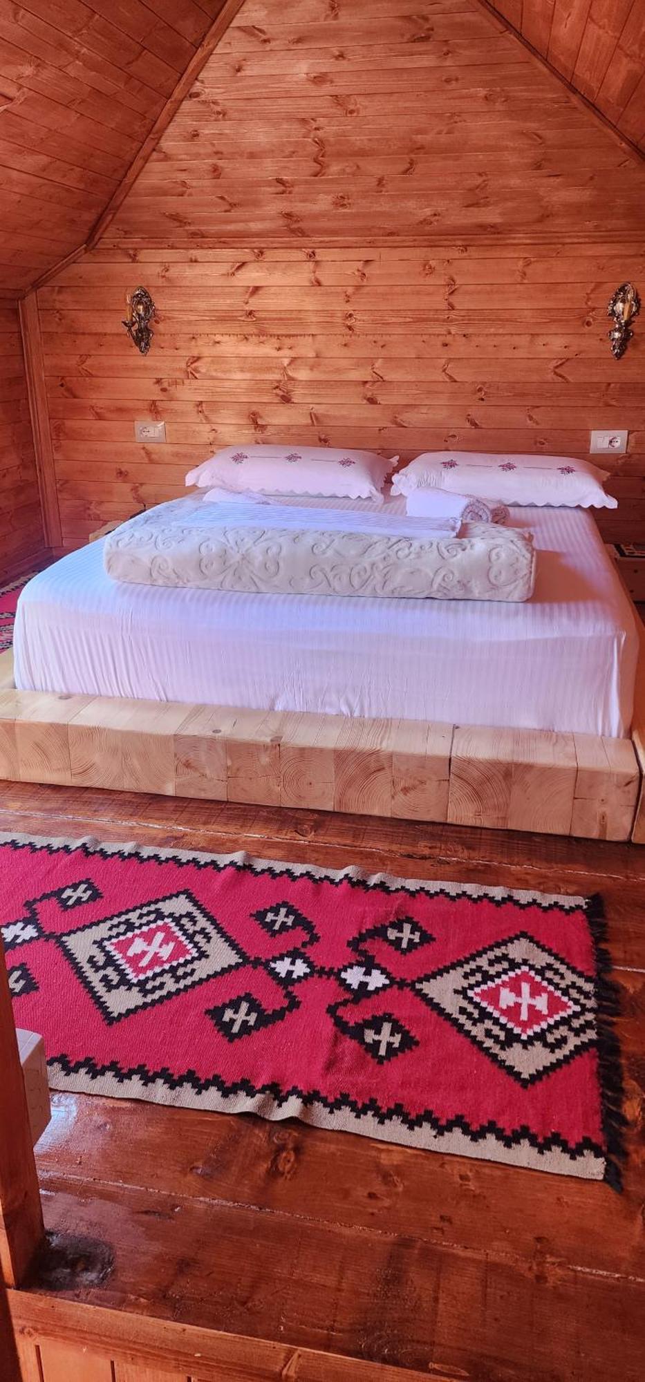 Silver Hill Guesthouse Gjirokastër Екстериор снимка